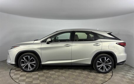 Lexus RX IV рестайлинг, 2021 год, 4 600 000 рублей, 8 фотография
