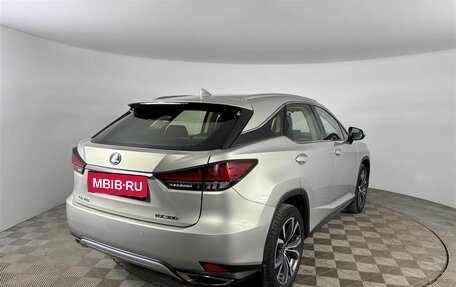 Lexus RX IV рестайлинг, 2021 год, 4 600 000 рублей, 5 фотография