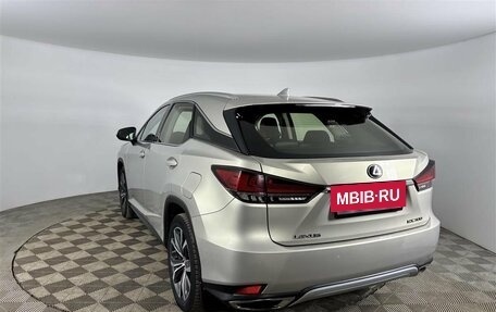 Lexus RX IV рестайлинг, 2021 год, 4 600 000 рублей, 7 фотография