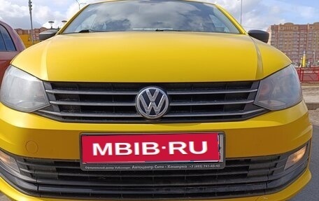 Volkswagen Polo VI (EU Market), 2020 год, 1 200 000 рублей, 1 фотография