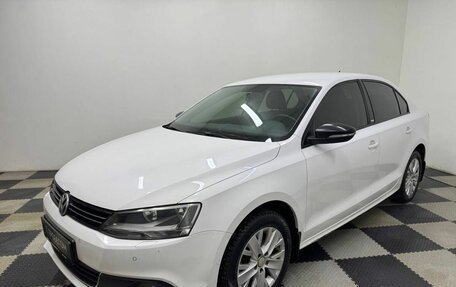Volkswagen Jetta VI, 2014 год, 930 000 рублей, 1 фотография