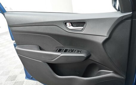 Hyundai Solaris II рестайлинг, 2018 год, 985 000 рублей, 8 фотография