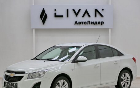 Chevrolet Cruze II, 2013 год, 635 000 рублей, 3 фотография