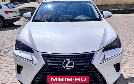 Lexus NX I, 2018 год, 2 990 000 рублей, 3 фотография