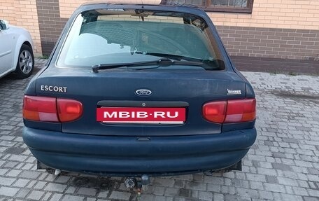 Ford Escort V, 1997 год, 395 000 рублей, 8 фотография