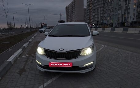 KIA Rio III рестайлинг, 2016 год, 1 210 000 рублей, 2 фотография