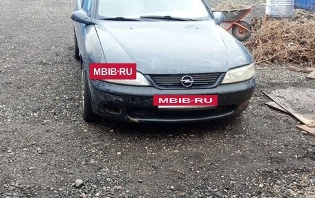 Opel Vectra B рестайлинг, 1997 год, 48 000 рублей, 5 фотография