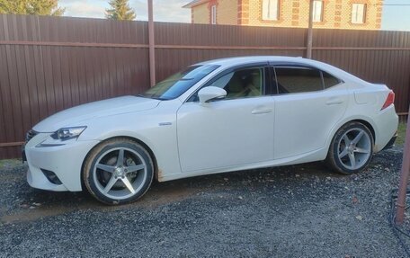 Lexus IS III, 2013 год, 1 900 000 рублей, 7 фотография