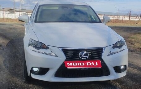 Lexus IS III, 2013 год, 1 900 000 рублей, 2 фотография