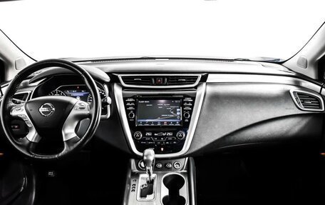 Nissan Murano, 2018 год, 2 750 000 рублей, 13 фотография