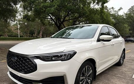 Ford Focus IV, 2021 год, 1 350 000 рублей, 3 фотография