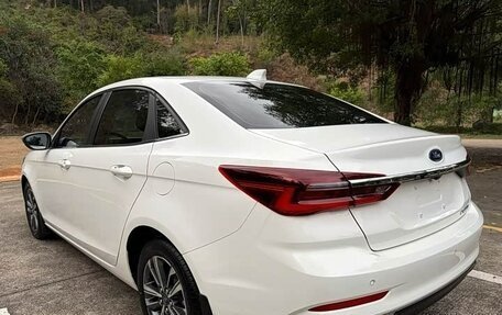 Ford Focus IV, 2021 год, 1 350 000 рублей, 5 фотография