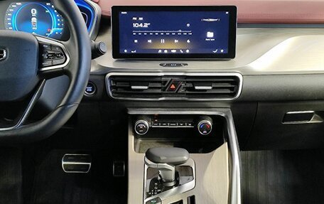 Geely Coolray I, 2024 год, 1 769 000 рублей, 9 фотография