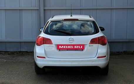 Opel Astra J, 2011 год, 499 000 рублей, 5 фотография