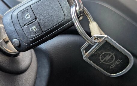 Opel Astra J, 2011 год, 499 000 рублей, 18 фотография