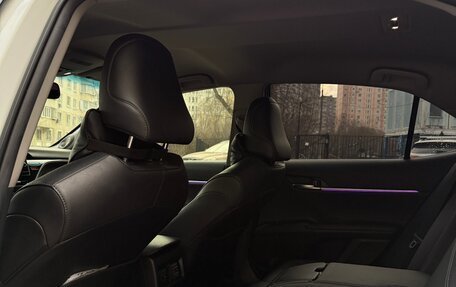 Toyota Camry, 2021 год, 3 200 000 рублей, 8 фотография