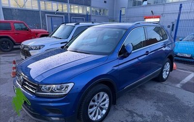 Volkswagen Tiguan II, 2018 год, 2 820 000 рублей, 1 фотография