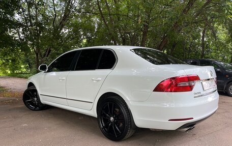 Skoda Superb III рестайлинг, 2014 год, 1 290 000 рублей, 15 фотография