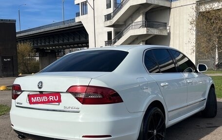 Skoda Superb III рестайлинг, 2014 год, 1 290 000 рублей, 3 фотография