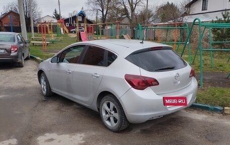 Opel Astra J, 2012 год, 400 000 рублей, 3 фотография