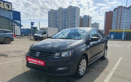 Volkswagen Polo VI (EU Market), 2016 год, 900 000 рублей, 17 фотография