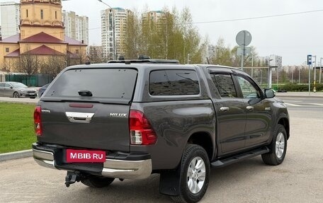 Toyota Hilux VIII, 2017 год, 3 400 000 рублей, 23 фотография