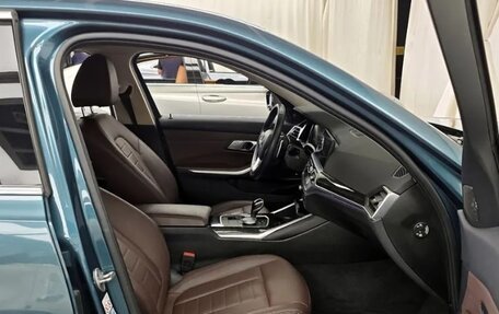 BMW 3 серия, 2021 год, 3 520 000 рублей, 8 фотография