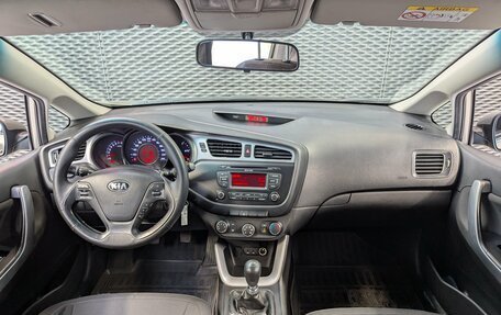KIA cee'd III, 2013 год, 888 000 рублей, 13 фотография