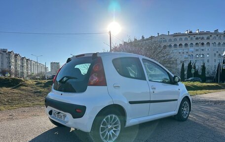 Peugeot 107 I рестайлинг, 2011 год, 499 000 рублей, 8 фотография