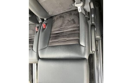 Honda Stepwgn, 2023 год, 2 350 000 рублей, 23 фотография