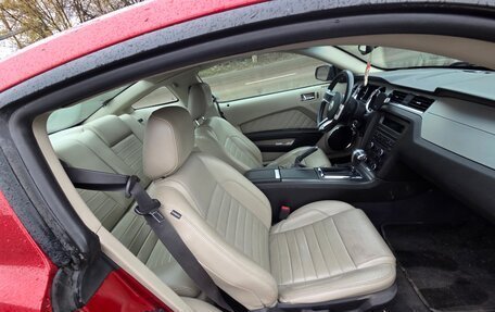 Ford Mustang VI рестайлинг, 2009 год, 2 100 000 рублей, 18 фотография