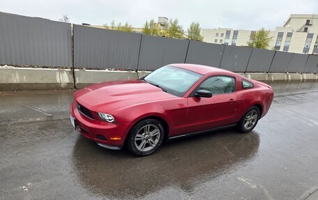Ford Mustang VI рестайлинг, 2009 год, 2 100 000 рублей, 11 фотография