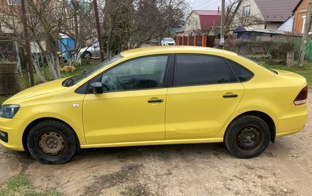 Volkswagen Polo VI (EU Market), 2019 год, 590 000 рублей, 2 фотография