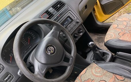 Volkswagen Polo VI (EU Market), 2019 год, 590 000 рублей, 6 фотография