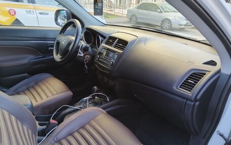 Mitsubishi ASX I рестайлинг, 2014 год, 920 000 рублей, 10 фотография