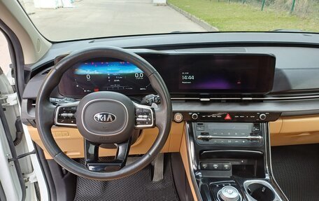 KIA Carnival, 2021 год, 4 730 000 рублей, 20 фотография