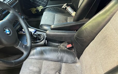 BMW 5 серия, 1991 год, 700 000 рублей, 4 фотография