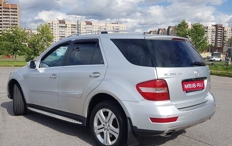 Mercedes-Benz M-Класс, 2010 год, 1 680 000 рублей, 5 фотография