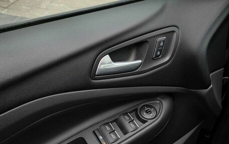 Ford Kuga III, 2015 год, 1 720 000 рублей, 19 фотография