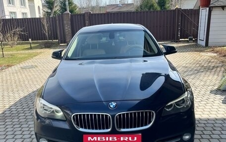 BMW 5 серия, 2014 год, 2 100 000 рублей, 2 фотография