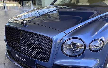 Bentley Flying Spur, 2024 год, 35 000 000 рублей, 4 фотография