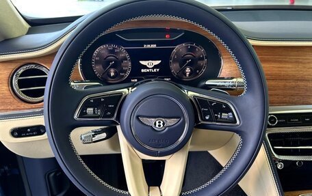 Bentley Flying Spur, 2024 год, 35 000 000 рублей, 7 фотография
