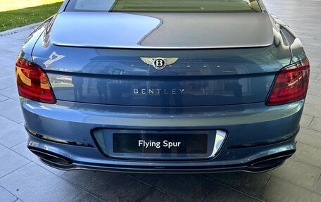 Bentley Flying Spur, 2024 год, 35 000 000 рублей, 6 фотография