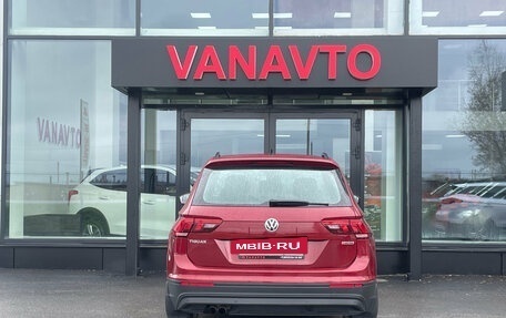 Volkswagen Tiguan II, 2020 год, 2 750 000 рублей, 5 фотография