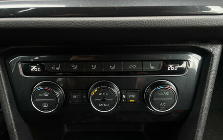 Volkswagen Tiguan II, 2020 год, 2 750 000 рублей, 19 фотография