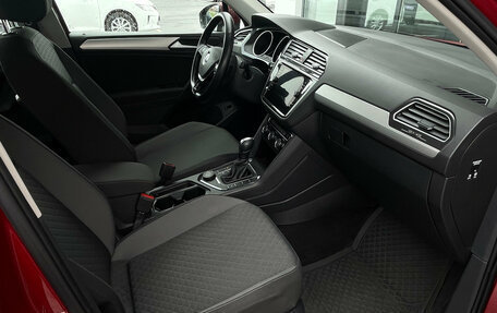 Volkswagen Tiguan II, 2020 год, 2 750 000 рублей, 26 фотография