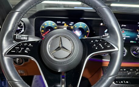 Mercedes-Benz CLS, 2022 год, 4 800 000 рублей, 4 фотография