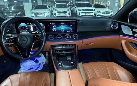 Mercedes-Benz CLS, 2022 год, 4 800 000 рублей, 14 фотография
