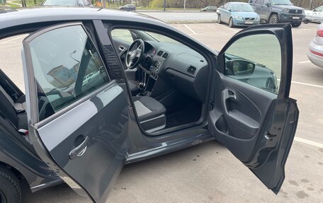 Volkswagen Polo VI (EU Market), 2012 год, 750 000 рублей, 7 фотография