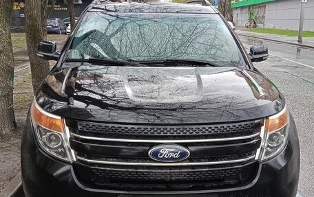 Ford Explorer VI, 2013 год, 1 350 000 рублей, 1 фотография